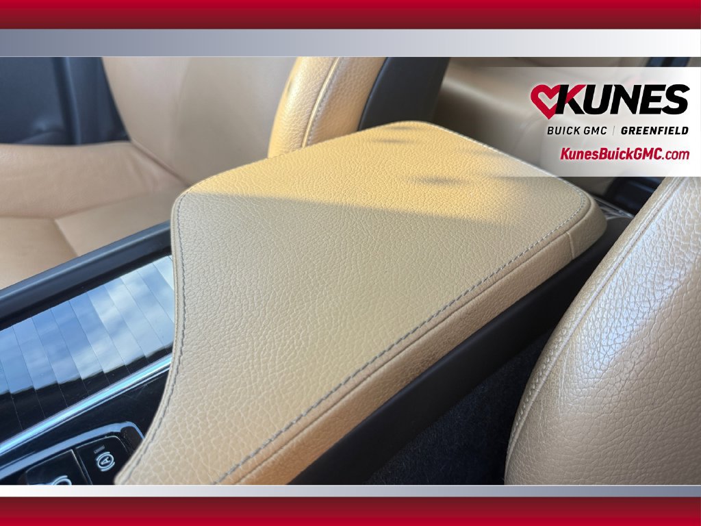 Used 2018 Volvo XC90 T6 Momentum w/ Convenience Package AWD/4WD image 29
