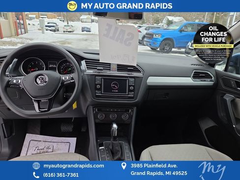 Used 2020 Volkswagen Tiguan S w/ 3rd Row Seat Package image 20