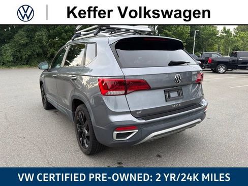 Used 2022 Volkswagen Taos SE FWD image 5