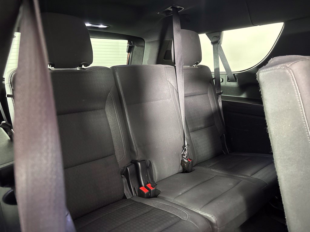 Used 2023 Chevrolet Suburban LS AWD/4WD image 8