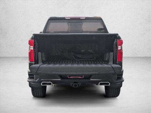 Used 2025 Chevrolet Silverado 1500 LT Trail Boss w/ Convenience Package II image 6