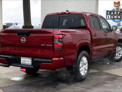 Used 2023 Nissan Frontier SV w/ SV Premium Package image 12