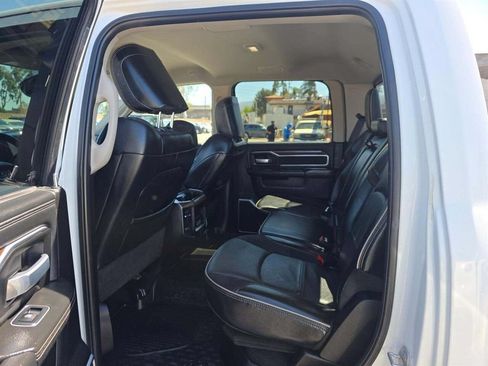 Used 2024 RAM 2500 Laramie AWD/4WD image 7