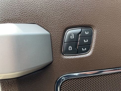 Used 2021 Ford F250 King Ranch w/ King Ranch Ultimate Package image 12