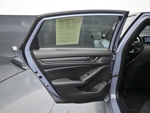 Used 2022 Honda Accord Sport image 16