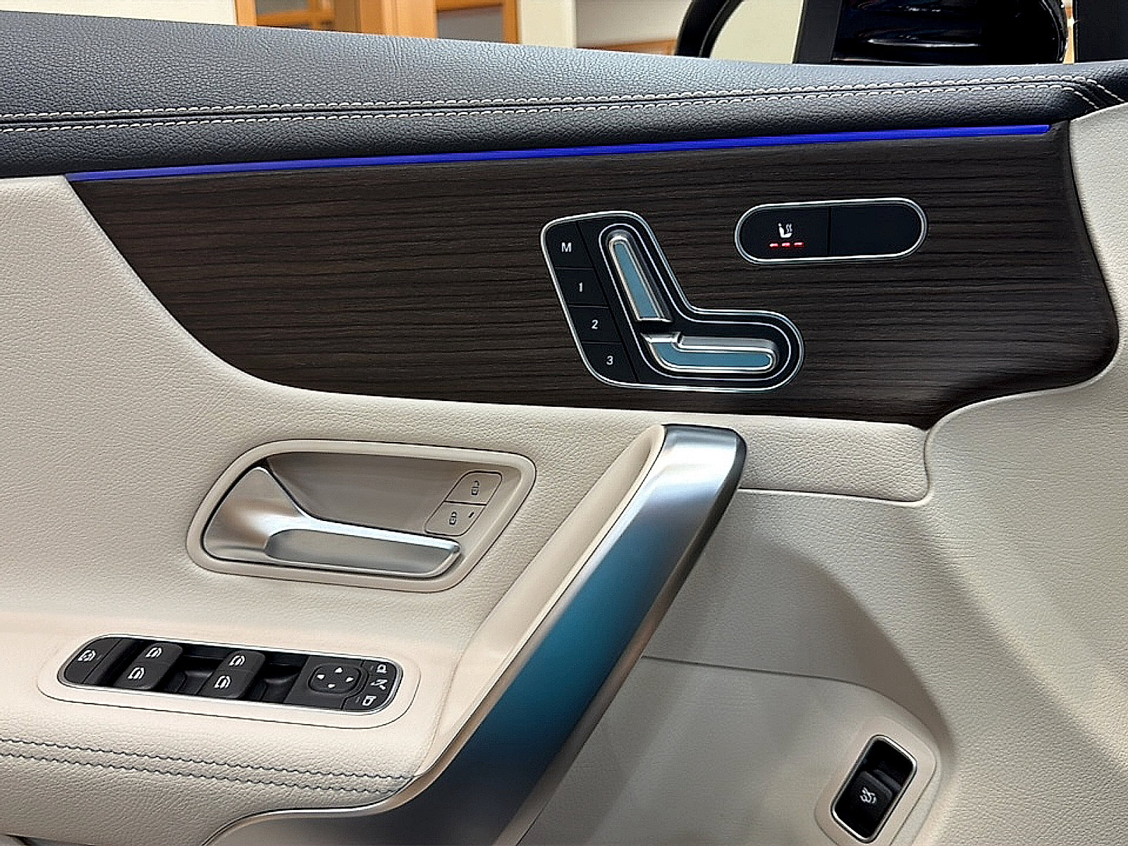 Certified 2026 Mercedes-Benz CLA 250 image 9