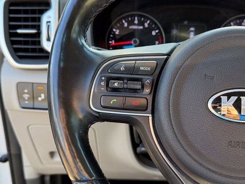 Used 2017 Kia Sportage EX w/ EX Premium Package image 9