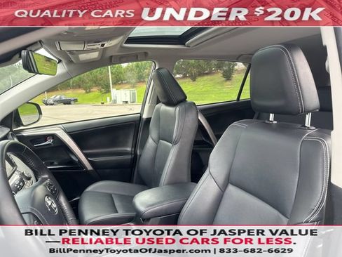 Used 2018 Toyota RAV4 Limited FWD image 14