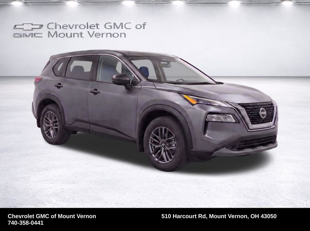 Used 2021 Nissan Rogue S AWD/4WD image 2
