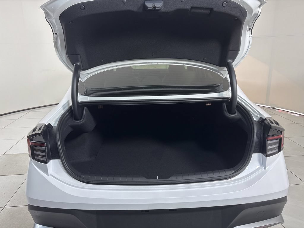 New 2026 Hyundai Sonata SE FWD image 28