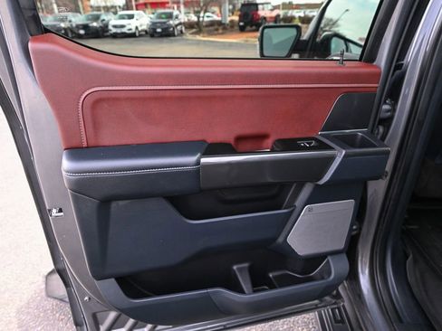 Used 2022 Ford F150 Lariat image 23