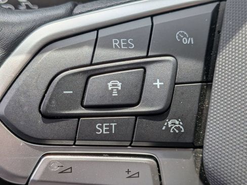 Used 2025 Volkswagen Jetta S FWD image 25