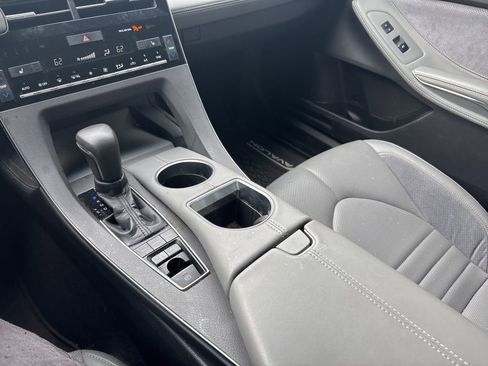 Used 2019 Toyota Avalon XSE w/ Protection Package image 23