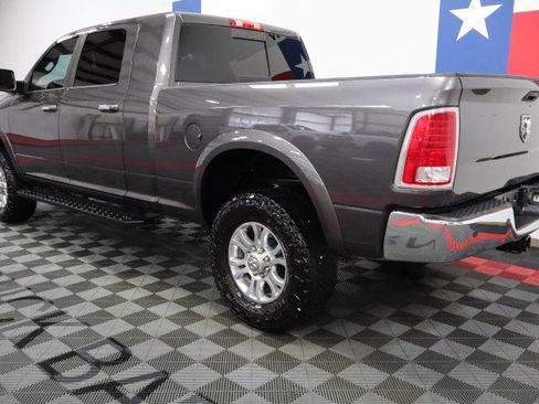 Used 2014 RAM 2500 Laramie w/ Convenience Group AWD/4WD image 11