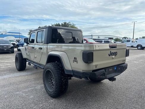Used 2020 Jeep Gladiator Sport w/ Quick Order Package 24S AWD/4WD image 7