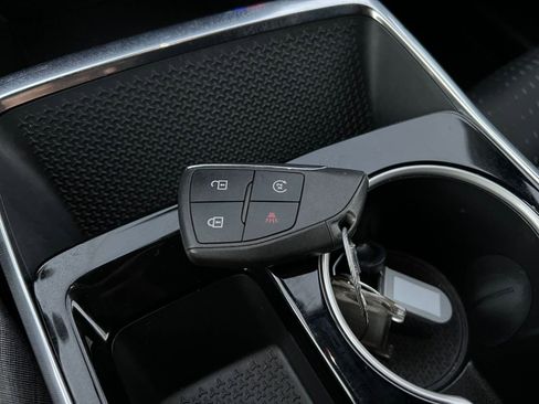 Used 2025 Chevrolet Equinox LT image 22