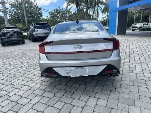 Used 2020 Hyundai Sonata SEL FWD image 16