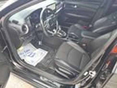 Used 2023 Kia Forte GT-Line w/ GT-Line Technology Package FWD image 4