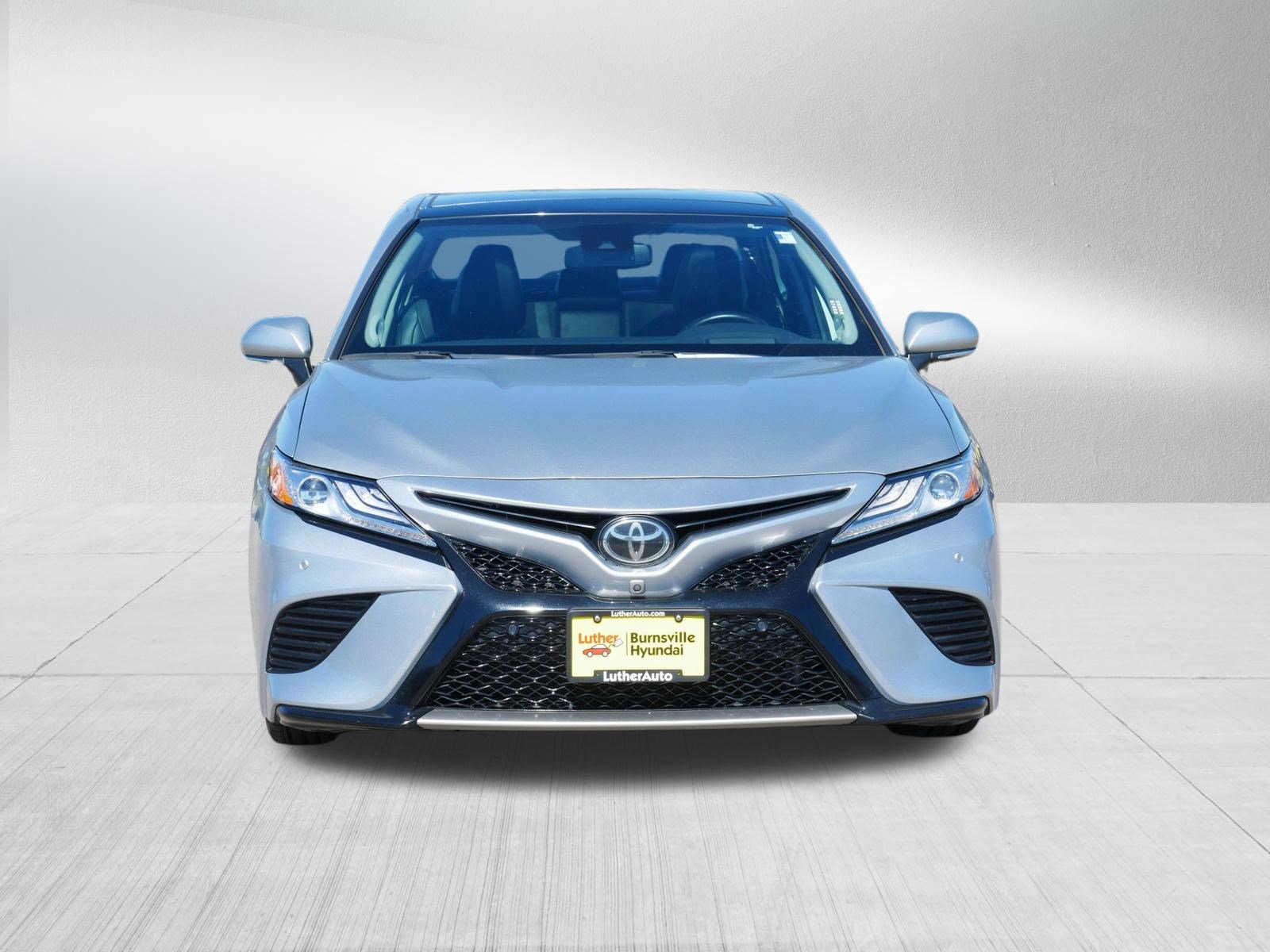 Used 2020 Toyota Camry XSE w/ Driver Assist Package FWD image 2