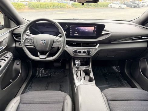 Used 2024 Buick Envista Preferred w/ Convenience I Package image 20