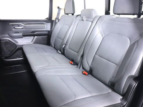 Used 2019 RAM 1500 Big Horn AWD/4WD image 36