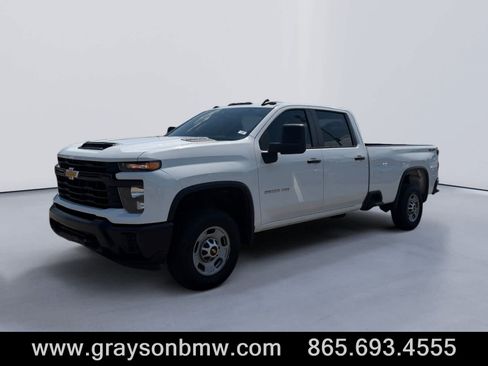 Used 2024 Chevrolet Silverado 2500 W/T AWD/4WD image 7
