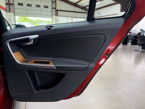 Used 2016 Volvo S60 T5 Premier FWD image 14