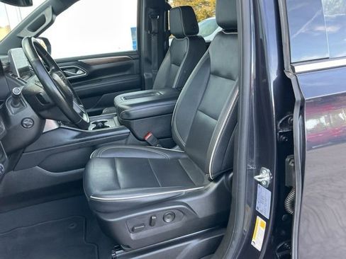 Used 2024 Chevrolet Tahoe Premier AWD/4WD image 17