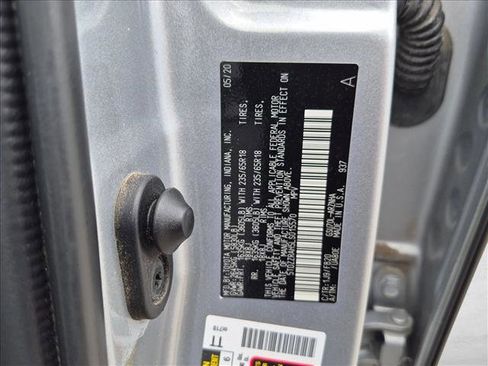 Used 2020 Toyota Highlander LE FWD image 25