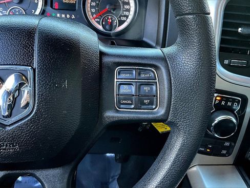 Used 2019 RAM 1500 Classic Warlock image 12