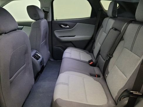 Used 2021 Chevrolet Blazer LT FWD image 18