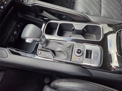 Used 2025 Kia Telluride SX Prestige X-Pro image 19