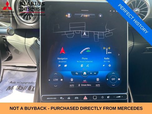 Used 2022 Mercedes-Benz SL 55 AMG 4MATIC w/ Driver Assistance Package image 45