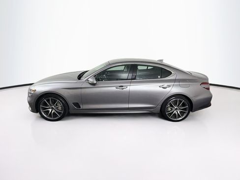 Used 2025 Genesis G70 2.5T RWD image 4
