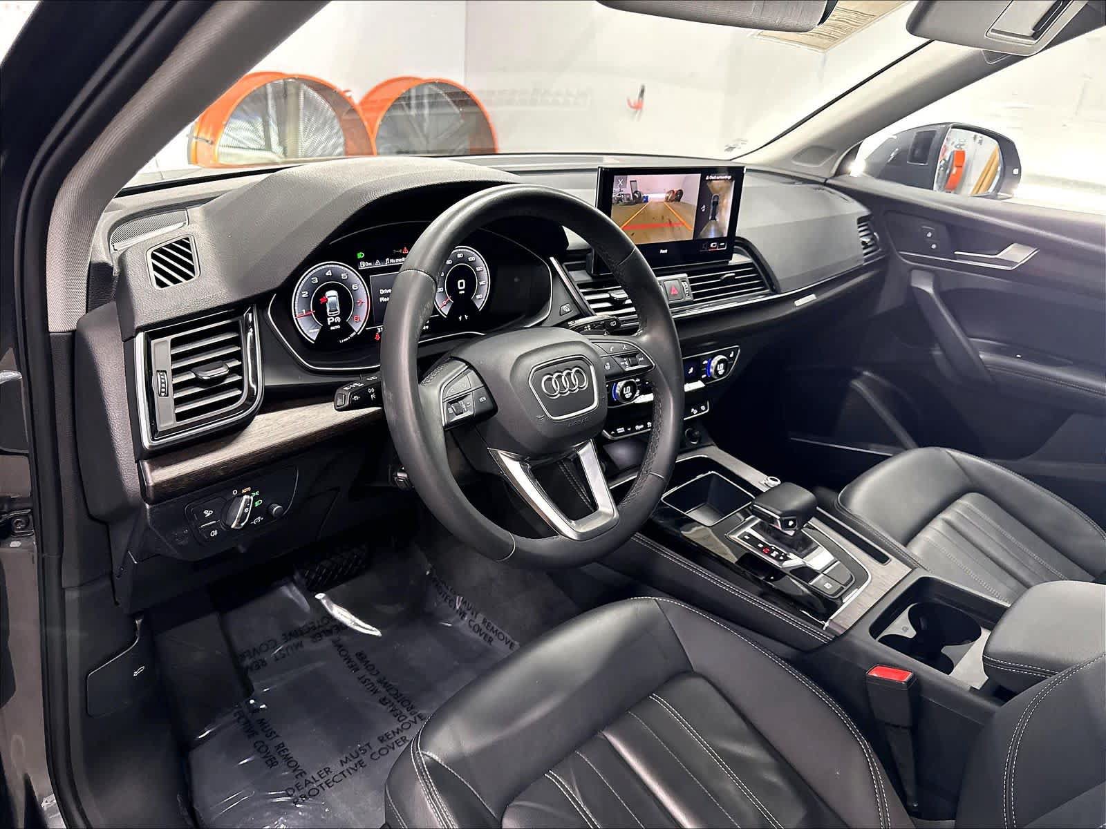 Used 2023 Audi Q5 2.0T Premium Plus w/ Premium Plus Package AWD/4WD image 14