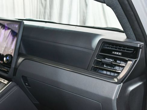 Used 2024 Lexus GX 550 w/ Accessory Package (Z1) AWD/4WD image 65