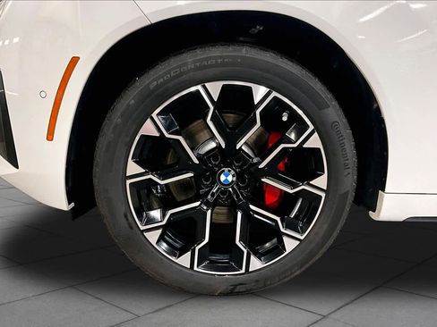 Used 2025 BMW X3 xDrive30i w/ Premium Package AWD/4WD image 11
