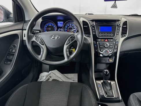 Used 2013 Hyundai Elantra GT FWD image 25