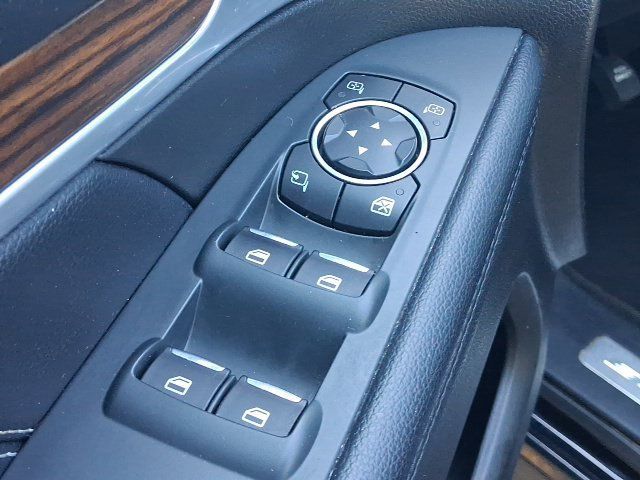 Used 2017 Ford Explorer Limited AWD/4WD image 11