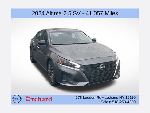 Used 2024 Nissan Altima 2.5 SV FWD image 1