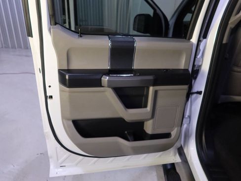 Used 2020 Ford F150 XLT w/ Equipment Group 301A Mid image 32