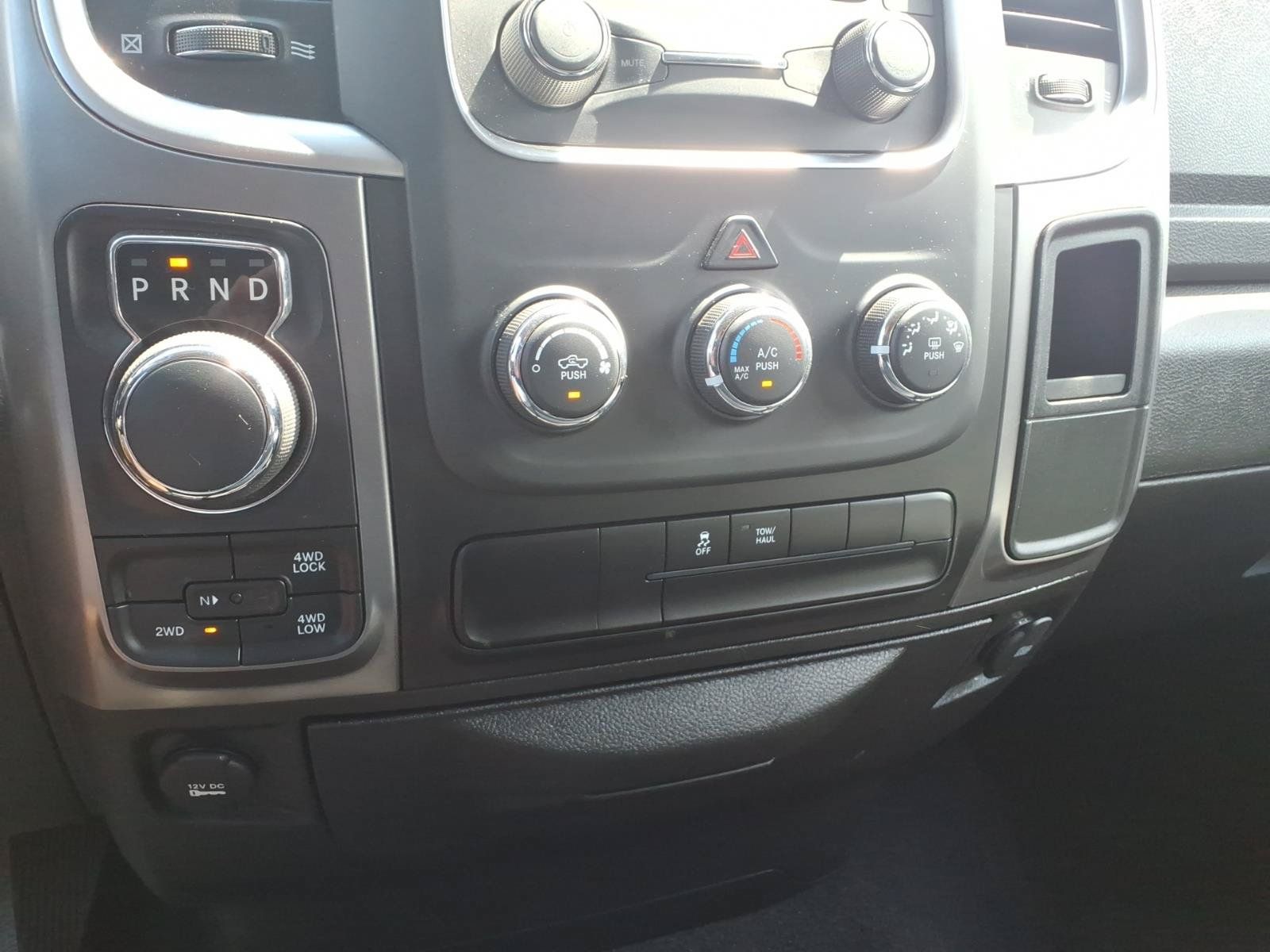 Used 2024 RAM 1500 Classic SLT AWD/4WD image 11