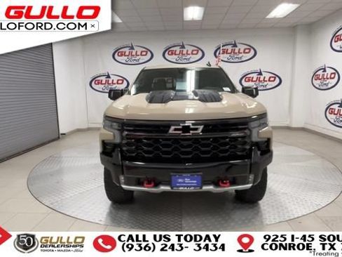 Used 2023 Chevrolet Silverado 1500 ZR2 w/ Technology Package AWD/4WD image 7