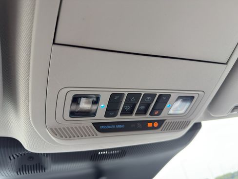 New 2025 Ford Explorer Active w/ Active Comfort Package image 21