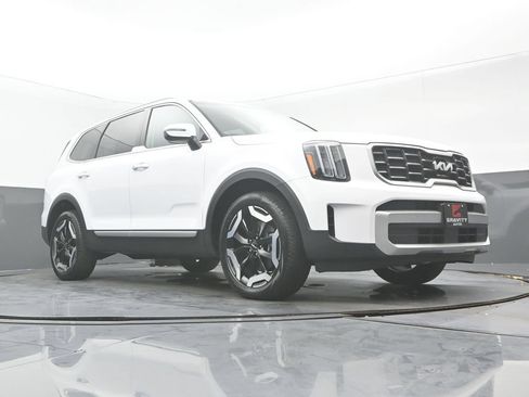 Used 2024 Kia Telluride S w/ S Sunroof Package AWD/4WD image 31