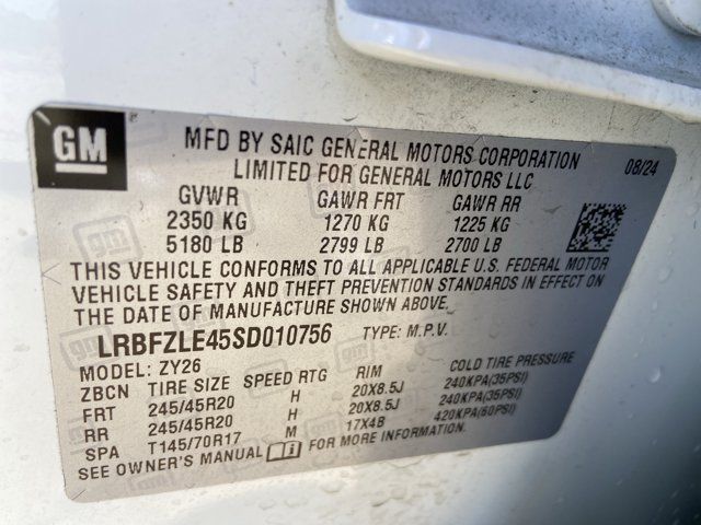 Used 2025 Buick Envision Sport Touring AWD/4WD image 36