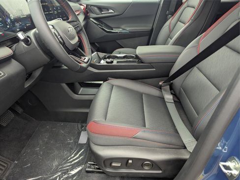 New 2026 Chevrolet Equinox RS w/ Safety and Technology Package FWD image 24