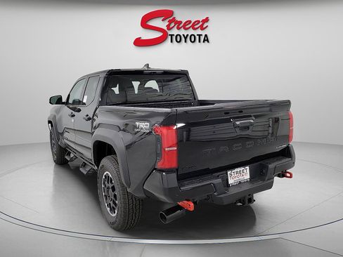 New 2026 Toyota Tacoma TRD Off-Road w/ TRD Off Road Premium Package AWD/4WD image 6
