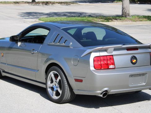 Used 2008 Ford Mustang GT RWD image 17