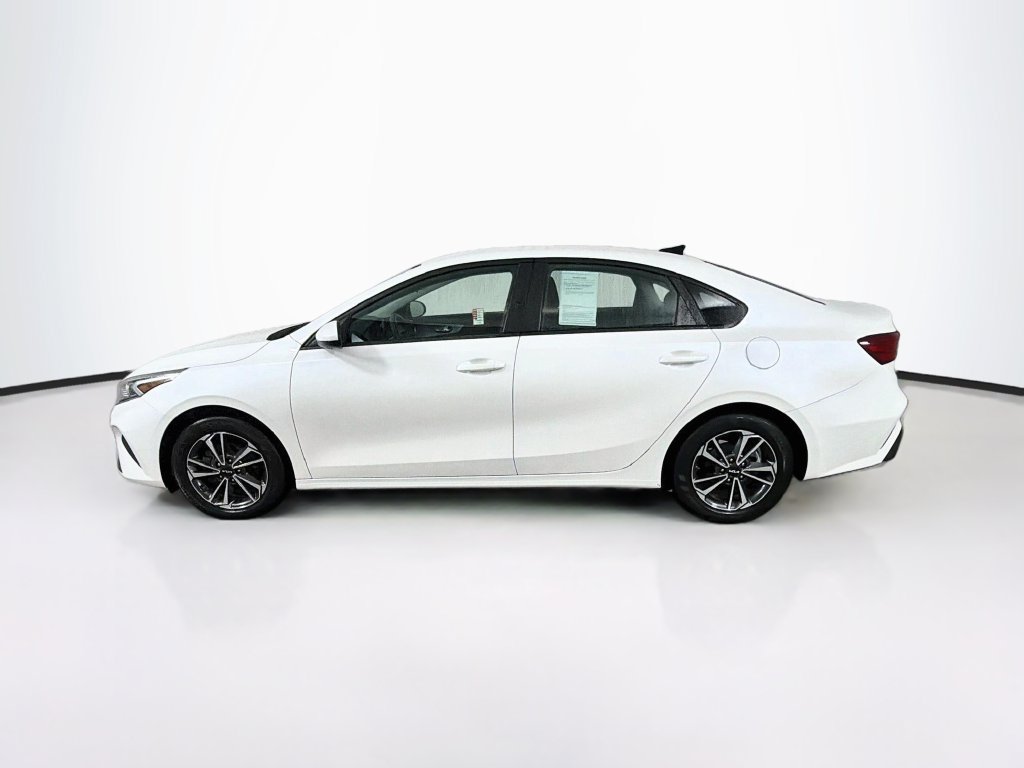Used 2023 Kia Forte LXS FWD image 8